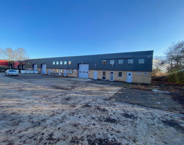 Units 12–16 Full External Cladding Refurbishment — Huntingdon, Cambridgeshire
